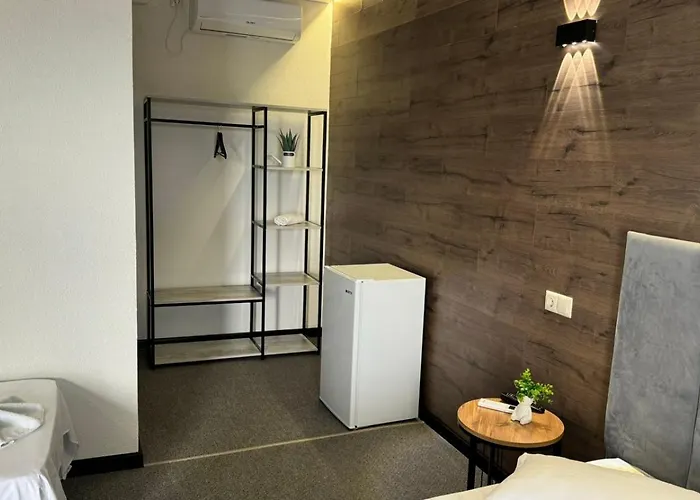 Holm Hotel